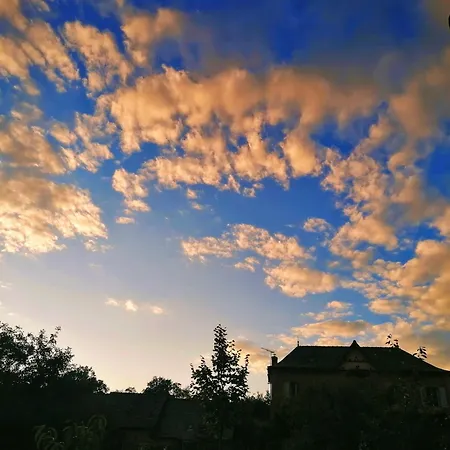 Le Temps Serene Ferienhaus Vabre-Tizac