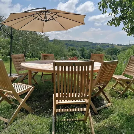Holiday home Le Temps Serene